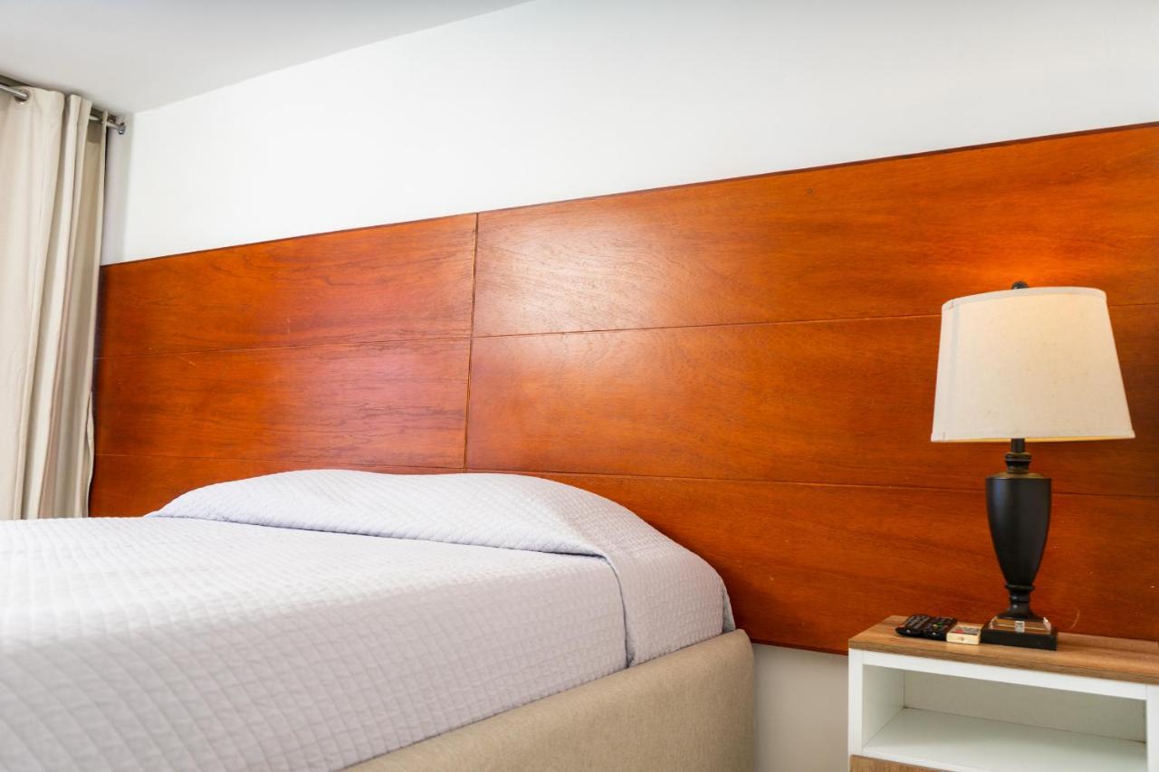 Equinoccio Hotel Santa Ana Extérieur photo
