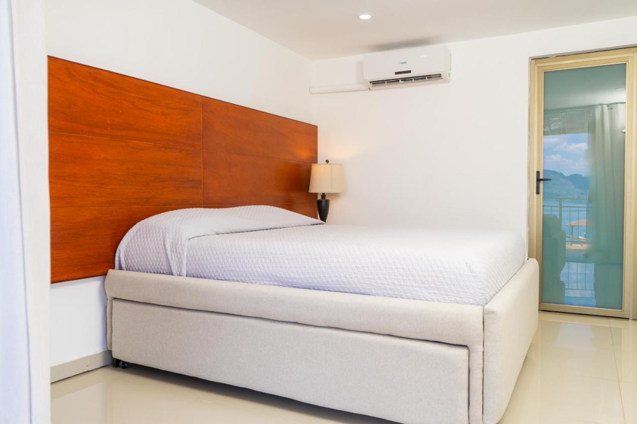 Equinoccio Hotel Santa Ana Extérieur photo